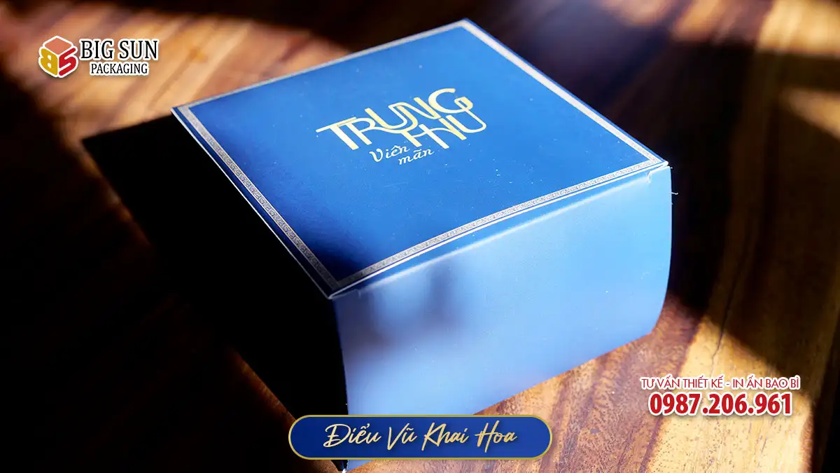 Mặt trước hộp con trung thu Điểu Vũ Khai Hoa