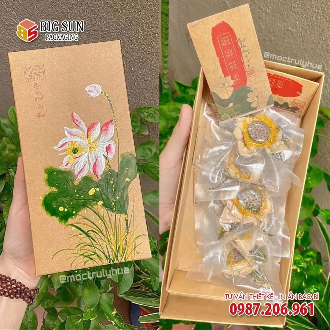 In hộp trà sen Huế