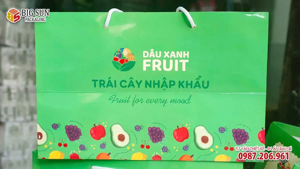 Mẫu túi giấy hoa quả thương hiệu Dâu Xanh Fruit do Big Sun in ấn sản xuất