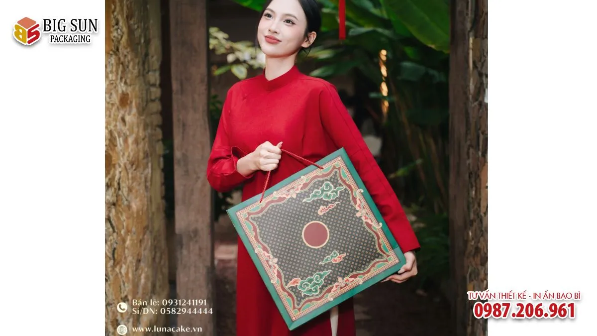 Hộp quà Tết thương hiệu Minh Phượng Cát Tường