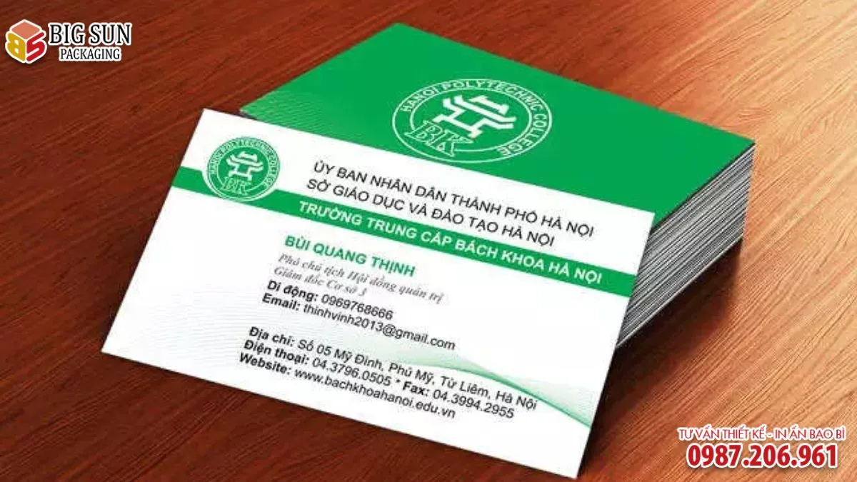 Bí quyết thiết kế card visit tuyển sinh ấn tượng, hút học sinh mới (1)