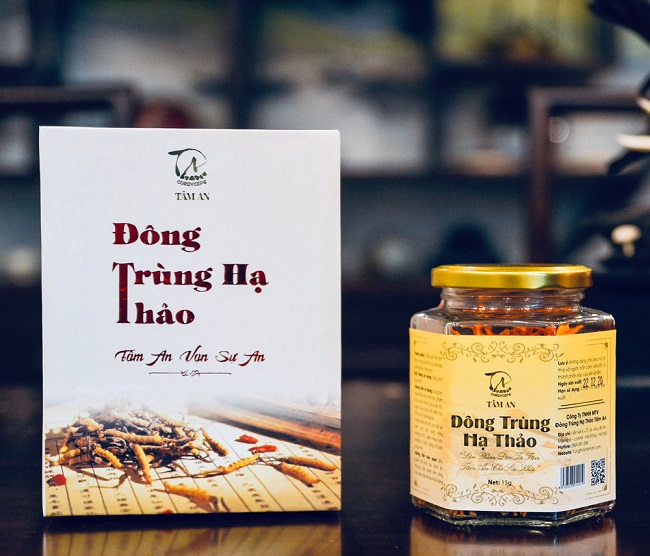 hop dung dong trung ha thao