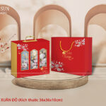 in hộp quà Tết Sắc Xuân Đỏ