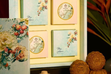 in hop banh trung thu binh an bao ngoc xanh 3