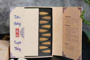 in hộp đựng nụ trầm hương - Tịnh