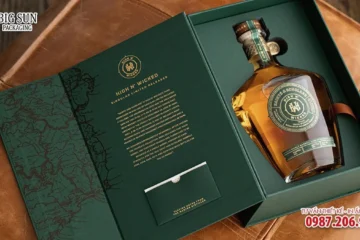 HỘP ĐỰNG RƯỢU CAO CẤP SPIRITS “SAINTS & SCHOLARS”