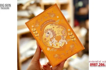 Hộp đựng bánh kẹo hình con ngựa