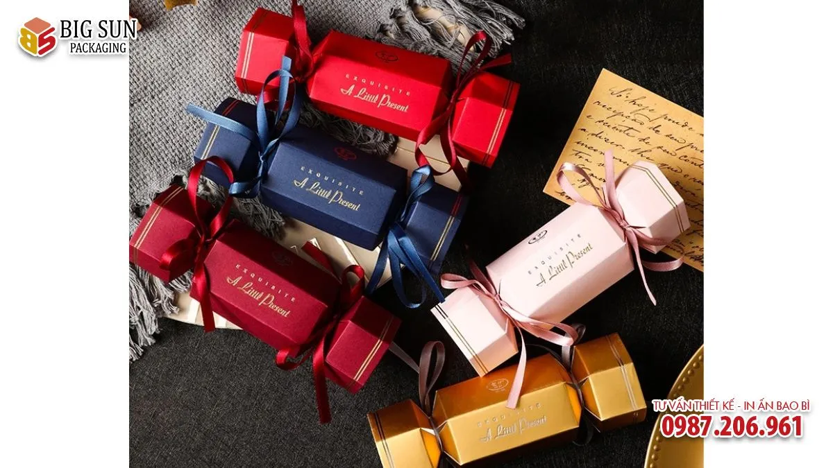 Hộp đựng bánh kẹo thắt nơ siêu xinh