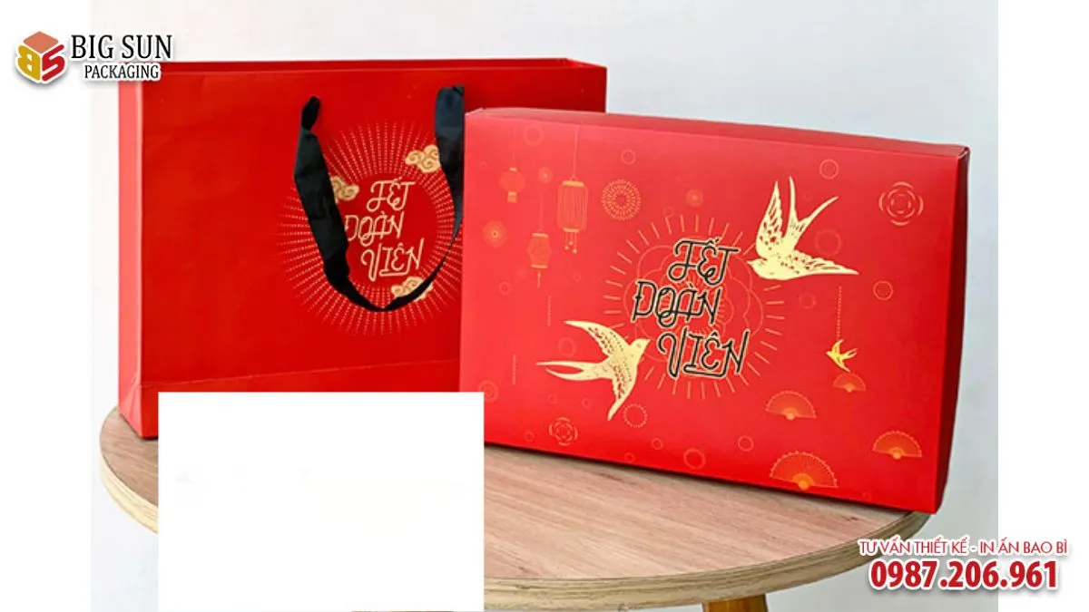 HỘP ĐỰNG BÁNH KẸO ÉN VÀNG MÀU ĐỎ CAO CẤP 