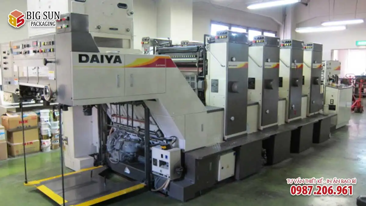 máy in offset 4 và 6 màu dùng để in hộp bánh trung thu