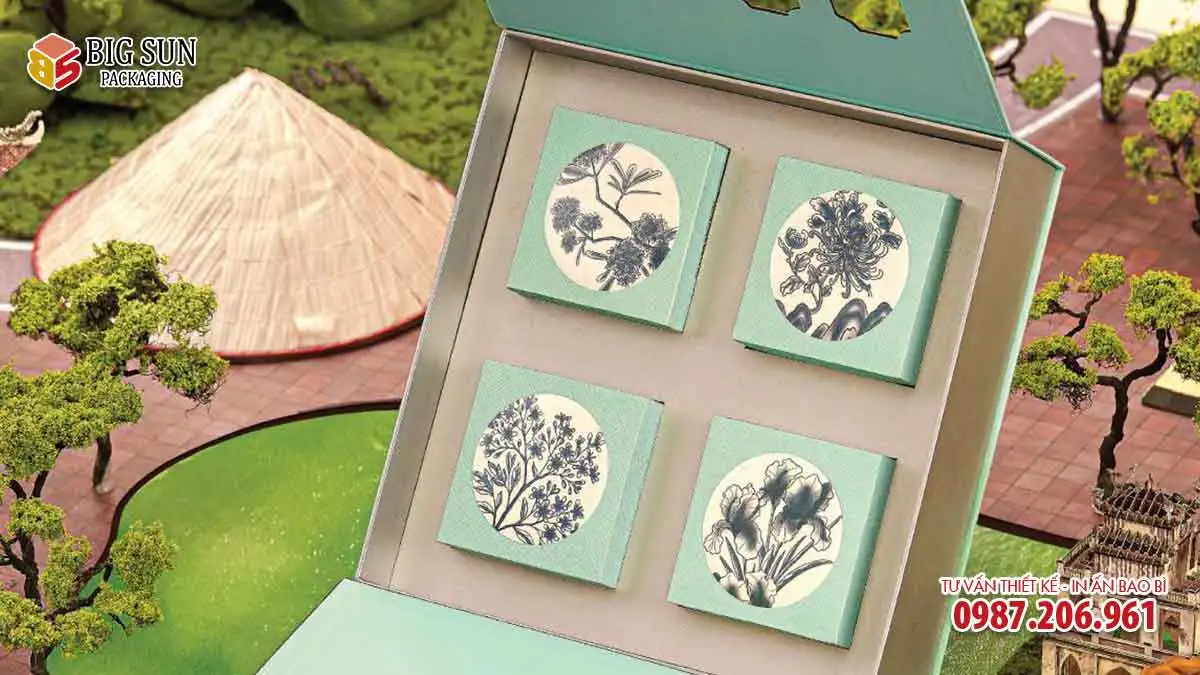 Bên trong hộp bánh trung thu Sheraton Lam Kinh khay lụa định vị