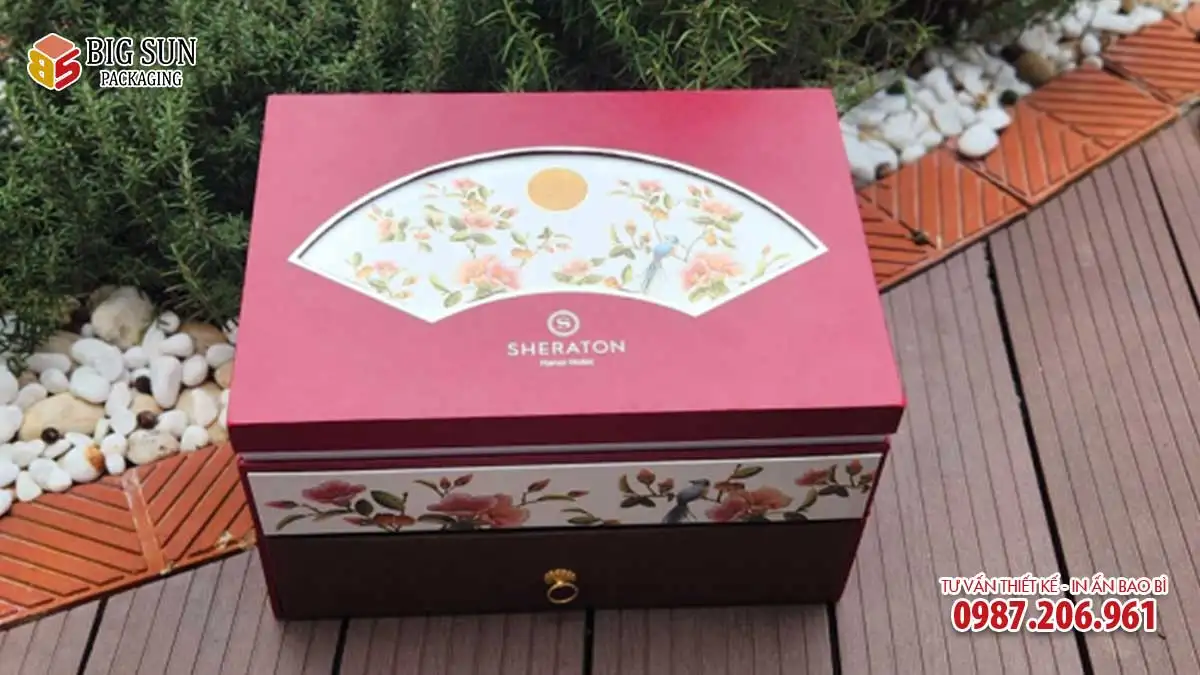 Hộp đựng bánh trung thu Sheraton Nguyệt Kính nhìn toàn cảnh