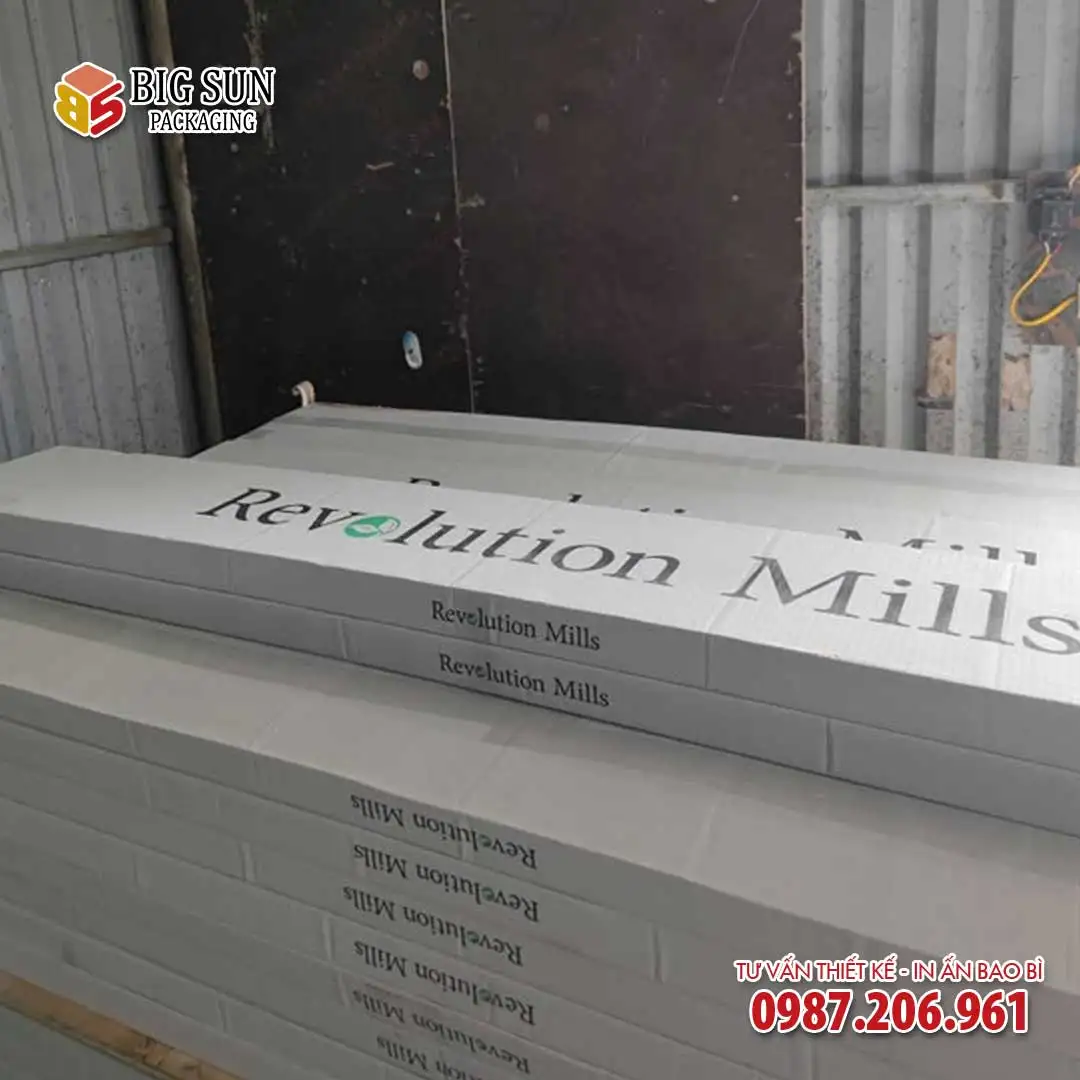 mau thung carton dung van san go nhap khau4