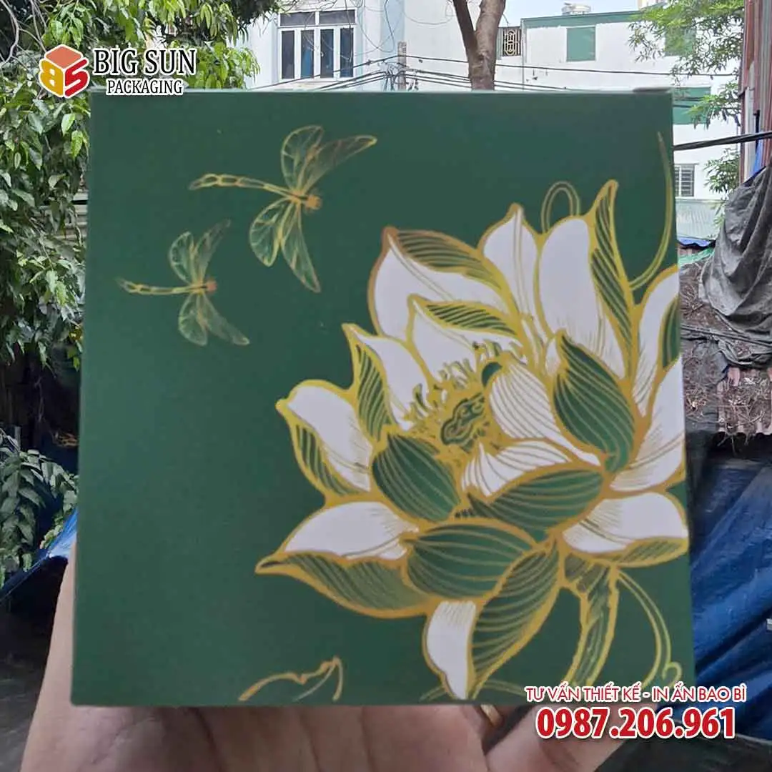 Hộp trung thu bán sẵn Kim Ngư Vọng Nguyệt 2026 4 Hộp trung thu bán sẵn Kim Ngư Vọng Nguyệt 2026 - Ảnh 4
